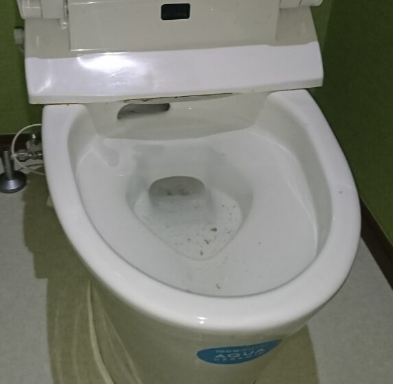 トイレつまり 節水型トイレ 何度か詰まったことがある｜名古屋市のトイレや洗面所、台所、お風呂のつまり、水漏れ、修理